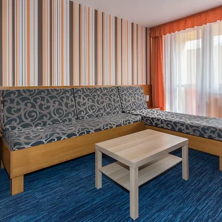 Hotel Bridge