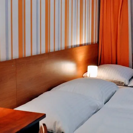 Hotel Bridge Prague